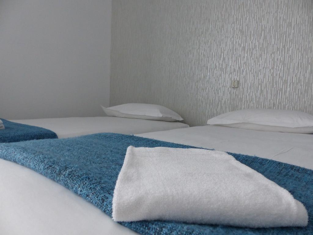Hotel La Belle Etoile Сен-Назар Екстериор снимка