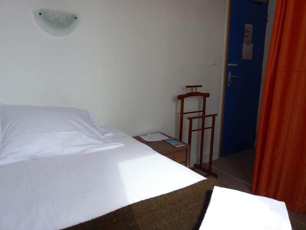 Hotel La Belle Etoile Сен-Назар Екстериор снимка