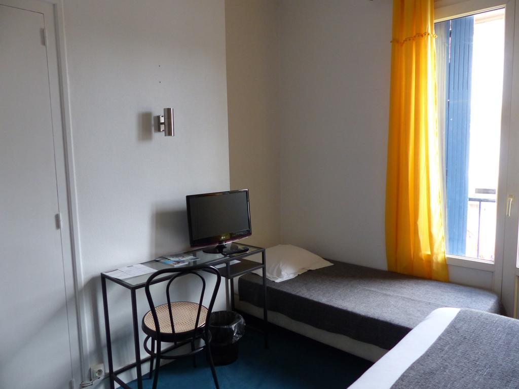 Hotel La Belle Etoile Сен-Назар Екстериор снимка