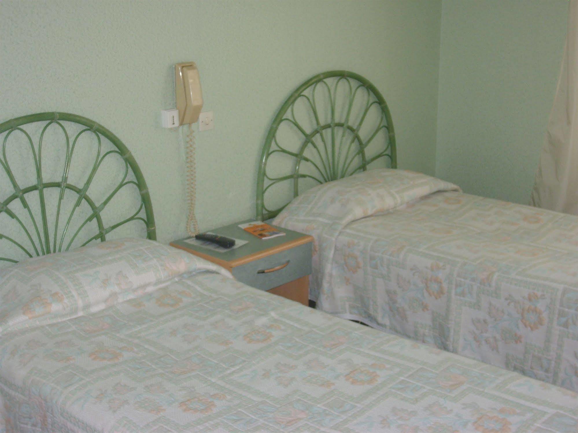 Hotel La Belle Etoile Сен-Назар Екстериор снимка